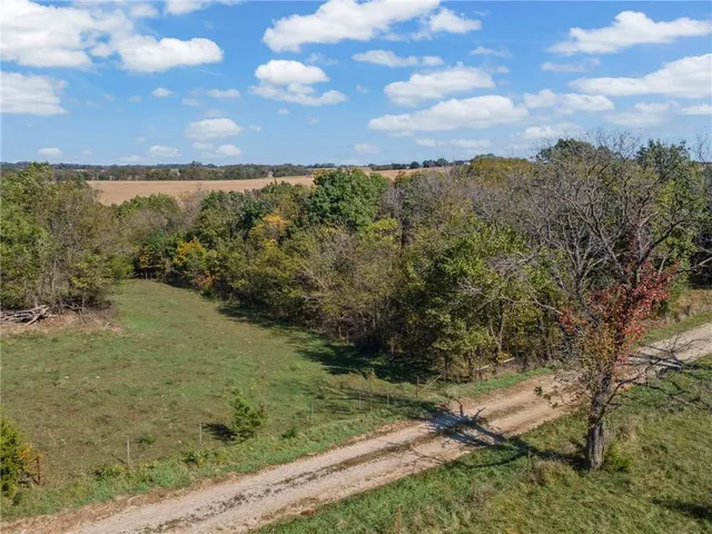$845,000 | Cherokee Lane, Blackwater, MO 65322