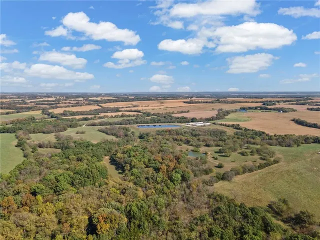 $845,000 | Cherokee Lane, Blackwater, MO 65322