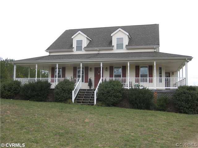 1398 Fletcher Chapel Road Kenbridge, VA 23944 - Photo 1 of 20 Exterior Front
