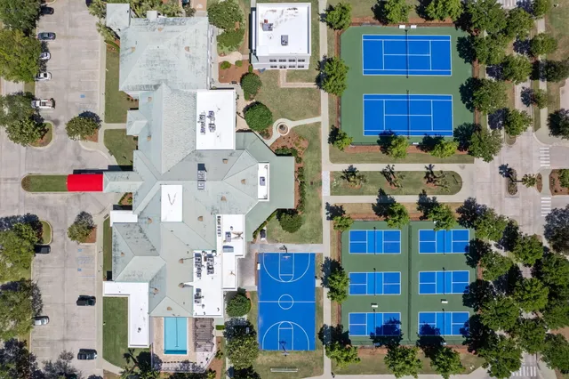 $850,000 | 15100 Emerald Coast Parkway, Unit 305, Destin, FL 32541