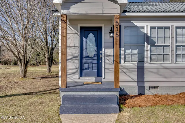$176,900 | 515 2nd Street, Pelahatchie, MS 39145