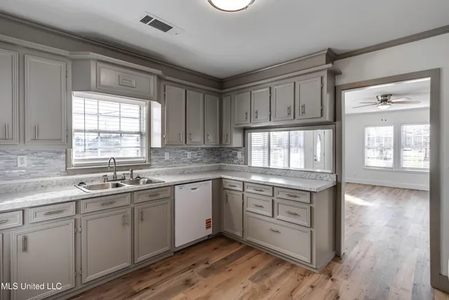 $176,900 | 515 2nd Street, Pelahatchie, MS 39145