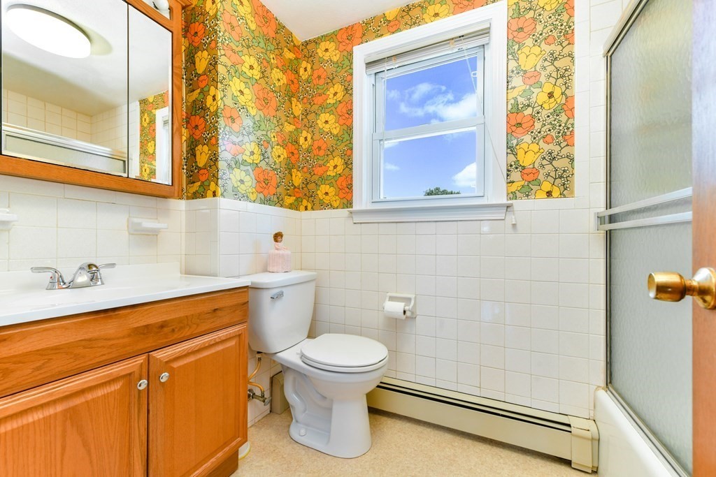 83 Radcliffe Road Boston, MA 02136 - Photo 14 of 26 Gallery Image 14