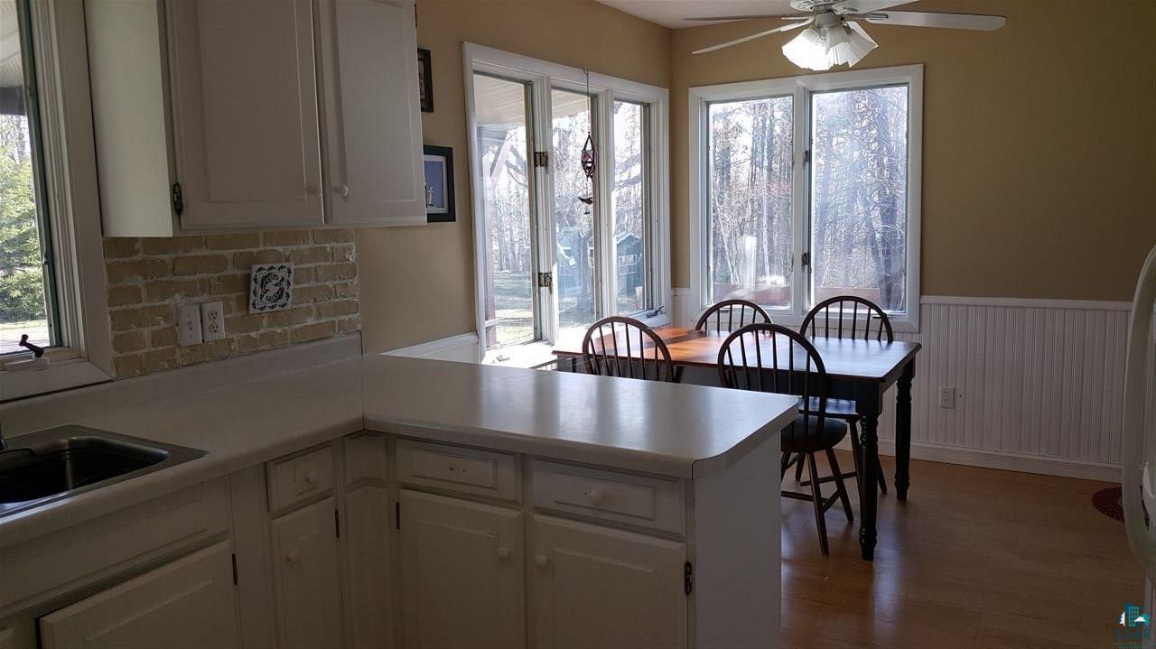 2906 Olson Road Cloquet, MN 55720 - Photo 3 of 17 Breakfast nook