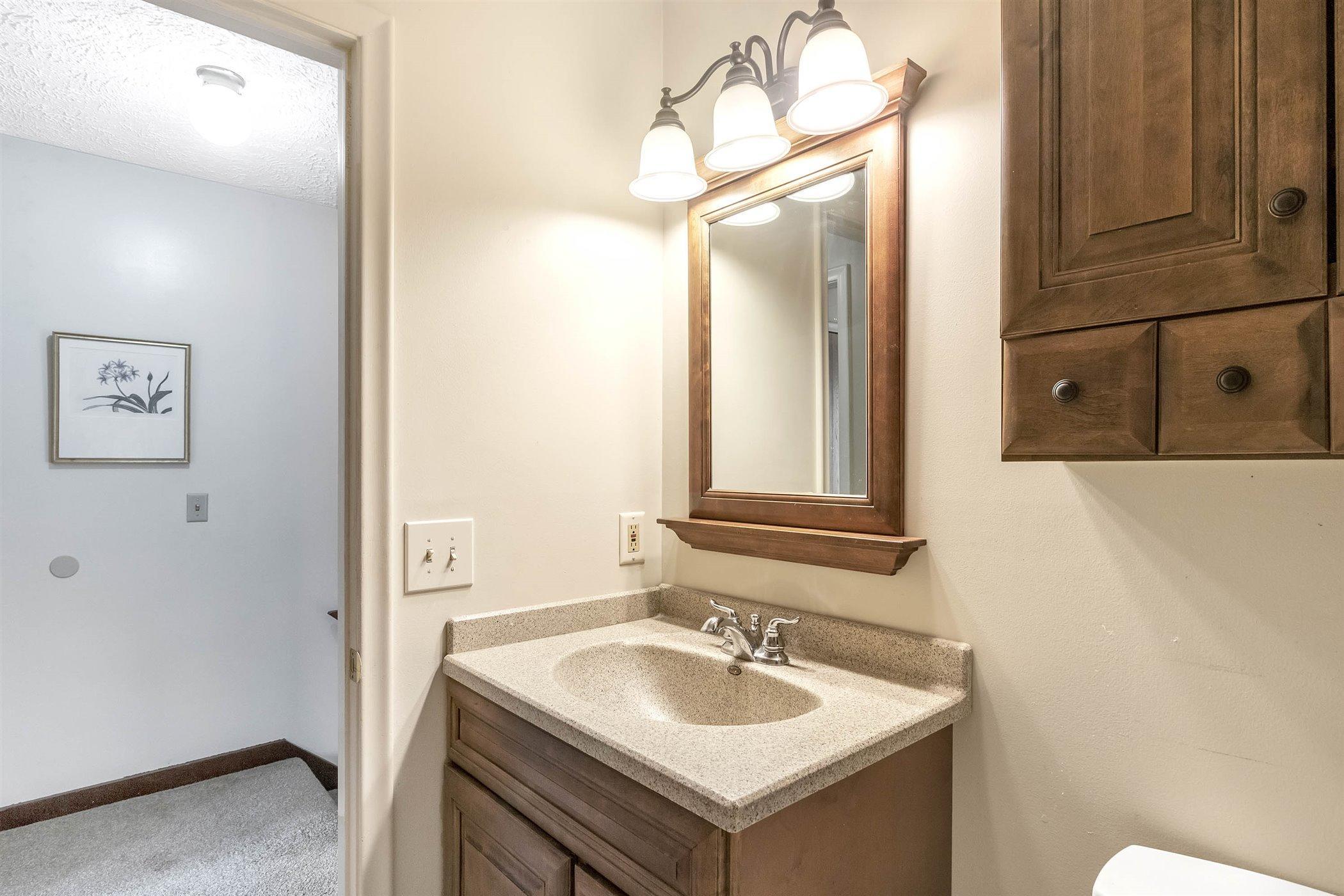 2089 East Lake Lansing Road, Unit 81 Haslett, MI 48840 - Photo 17 of 35 21-2089 Lake Lansing Rd-WindowStill-Real