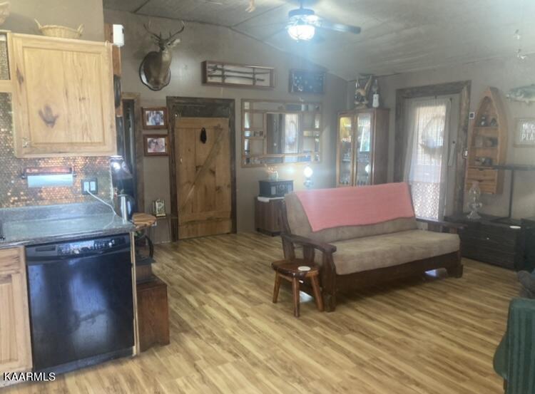 285 Scott Wyatt Road Deer Lodge, TN 37726 - Photo 11 of 34 6B1FB64D-68BE-4847-932A-1E102FEFD619
