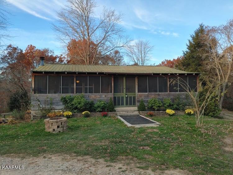 285 Scott Wyatt Road Deer Lodge, TN 37726 - Photo 2 of 34 A4D4D2FA-B6D7-4AF6-B2E5-180991BD05E8