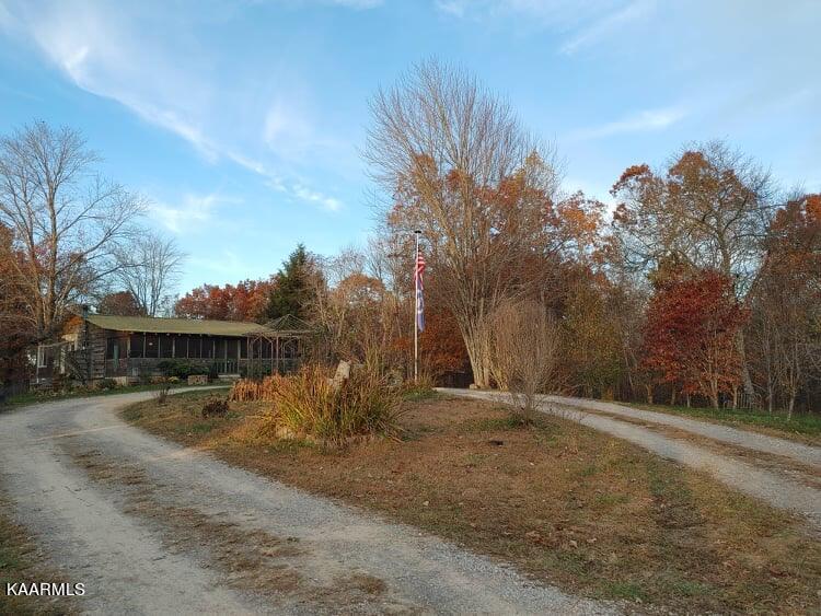 285 Scott Wyatt Road Deer Lodge, TN 37726 - Photo 3 of 34 58315244-7BDC-447A-A43C-8AE9AA4C23B1