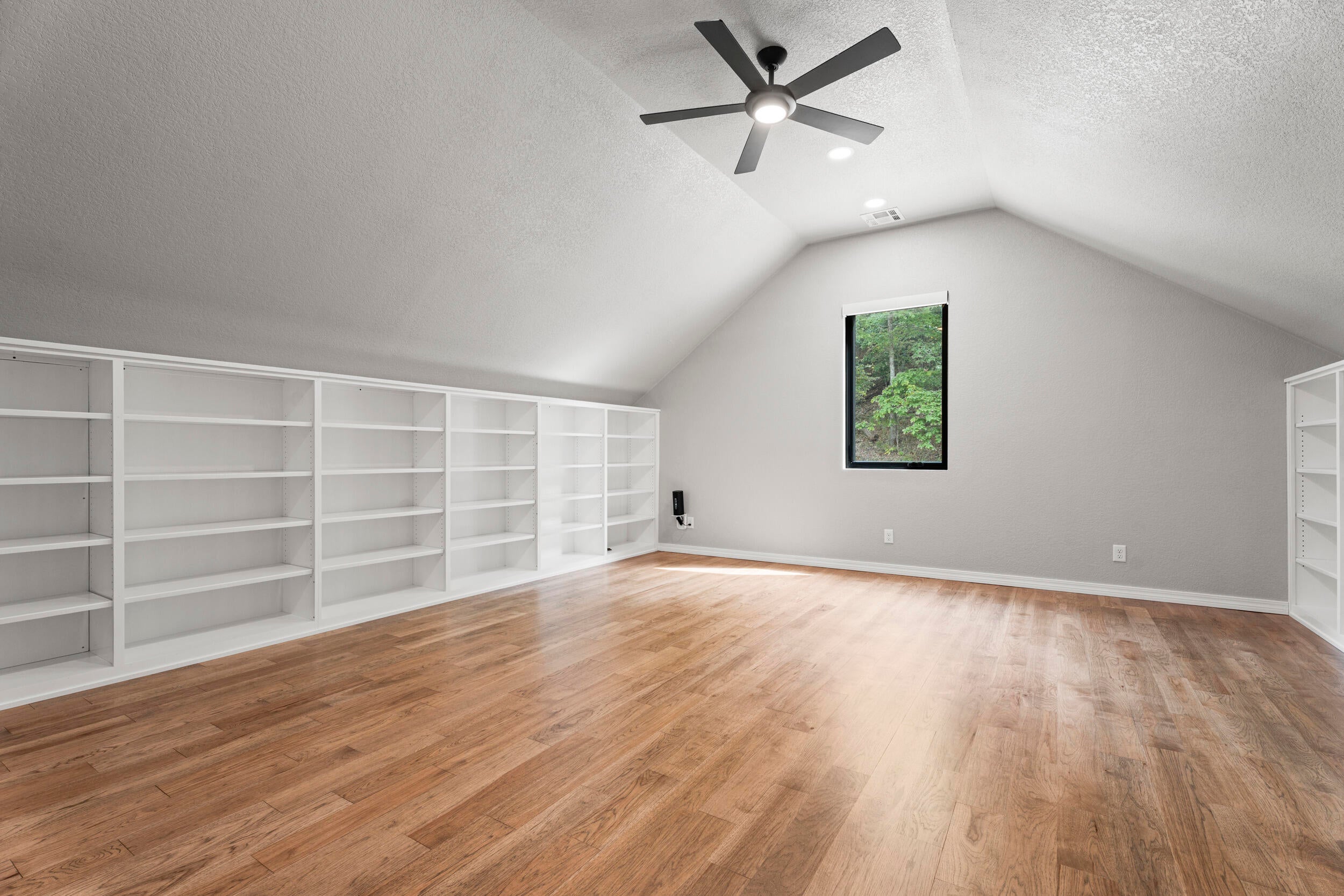 58930 East 332 Road Jay, OK 74346 - Photo 68 of 105 Upper level office