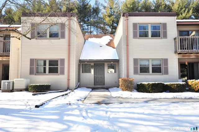 $239,000 | 703 Twin Circle Drive, Unit 703, South Windsor, CT 06074