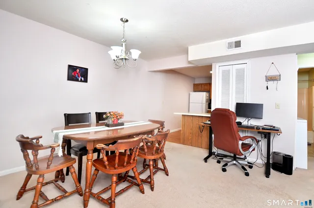 $239,000 | 703 Twin Circle Drive, Unit 703, South Windsor, CT 06074