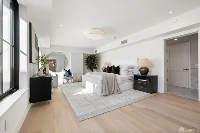 $5,750,000 | 1776 Green Street, Unit 201, San Francisco, CA 94123