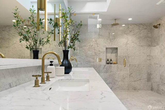 $5,750,000 | 1776 Green Street, Unit 201, San Francisco, CA 94123