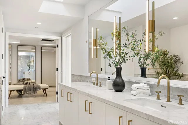 $5,750,000 | 1776 Green Street, Unit 201, San Francisco, CA 94123