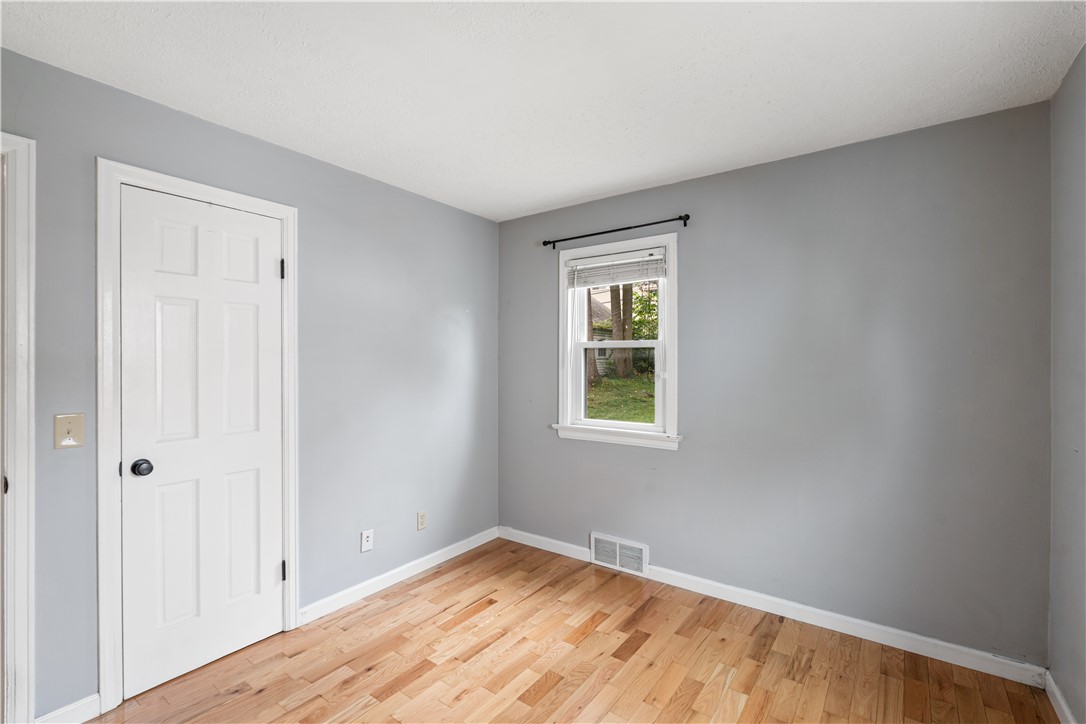 59 Westview Terrace Rochester, NY 14620 - Photo 18 of 34 Bedroom #2