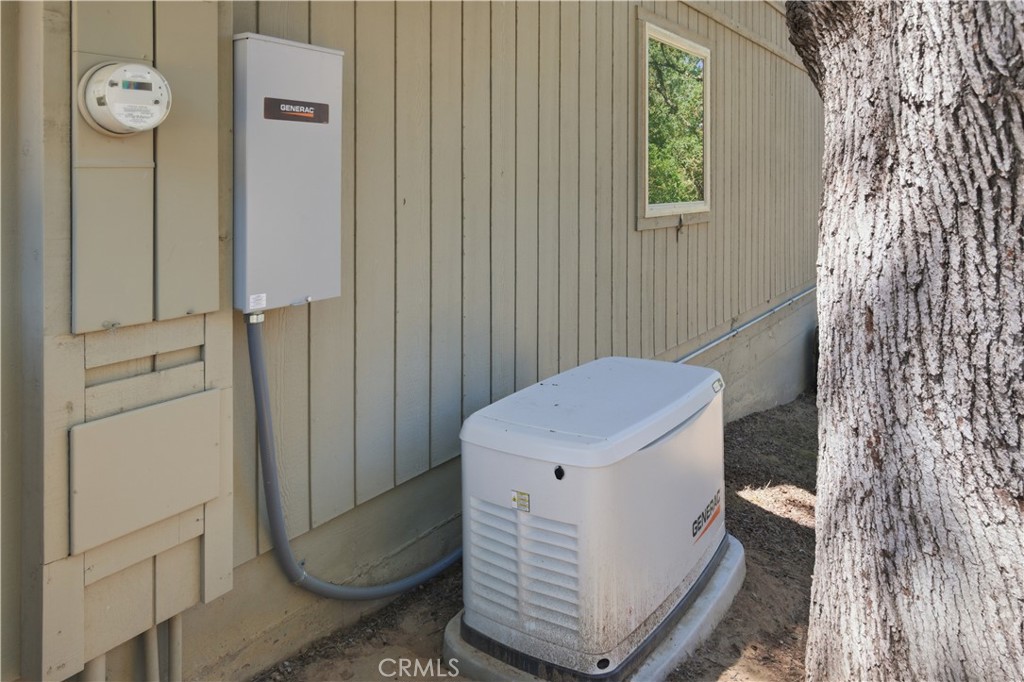 2515 Shoreline Road Bradley, CA 93426 - Photo 39 of 46 Generac Generator