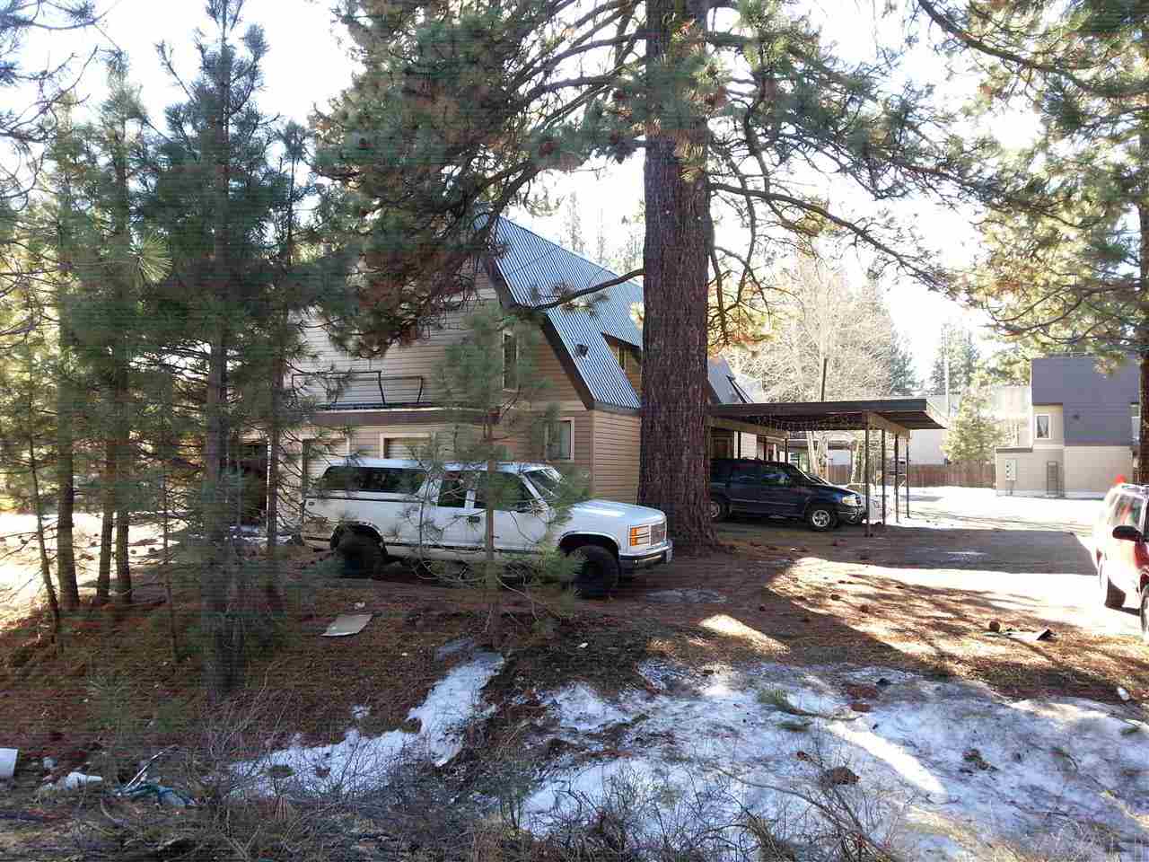 10073 Martis Valley Road Truckee, CA 96161 - Photo 8 of 8 Gallery Image 8