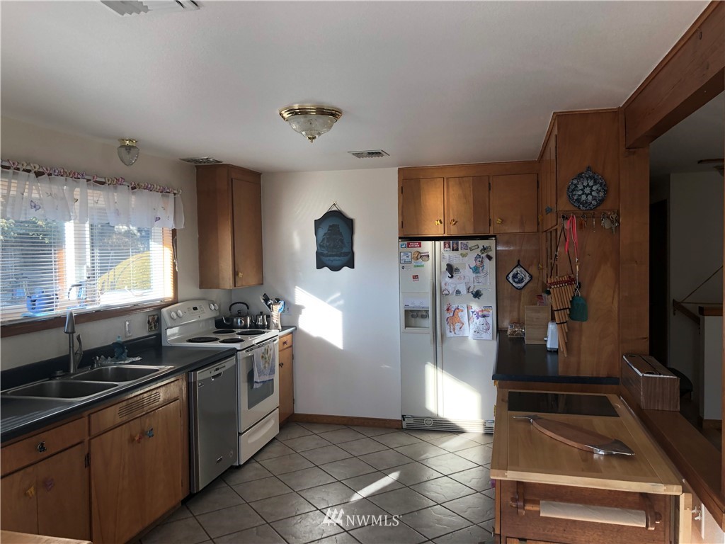 374 West Line Road Ephrata, WA 98823 - Photo 12 of 22