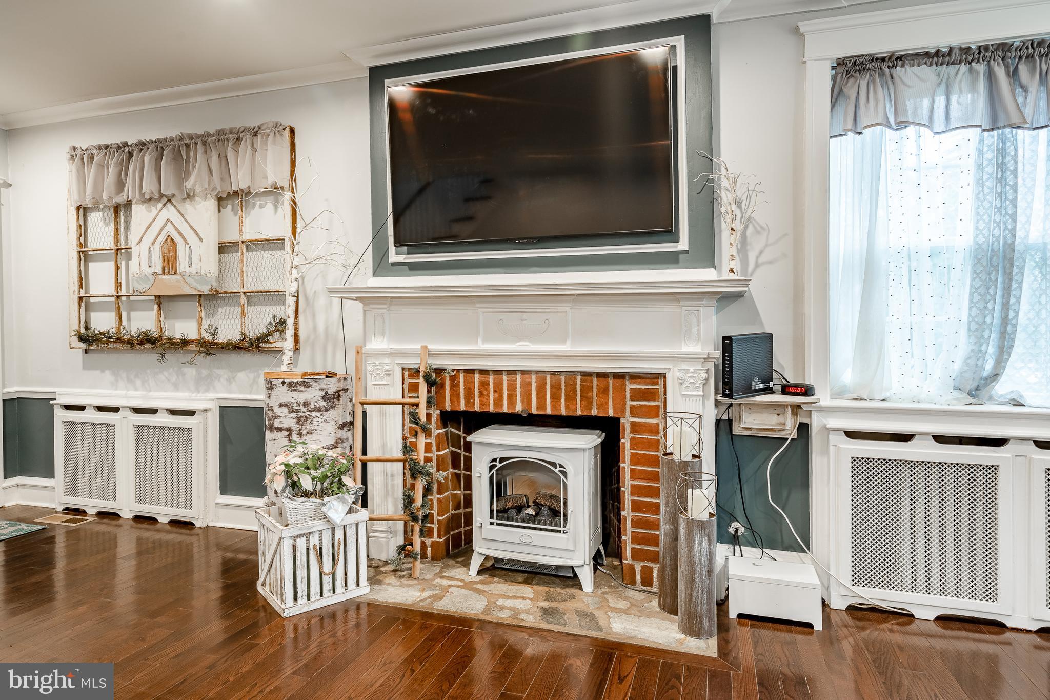 4018 Primrose Road Philadelphia, PA 19114 - Photo 12 of 51