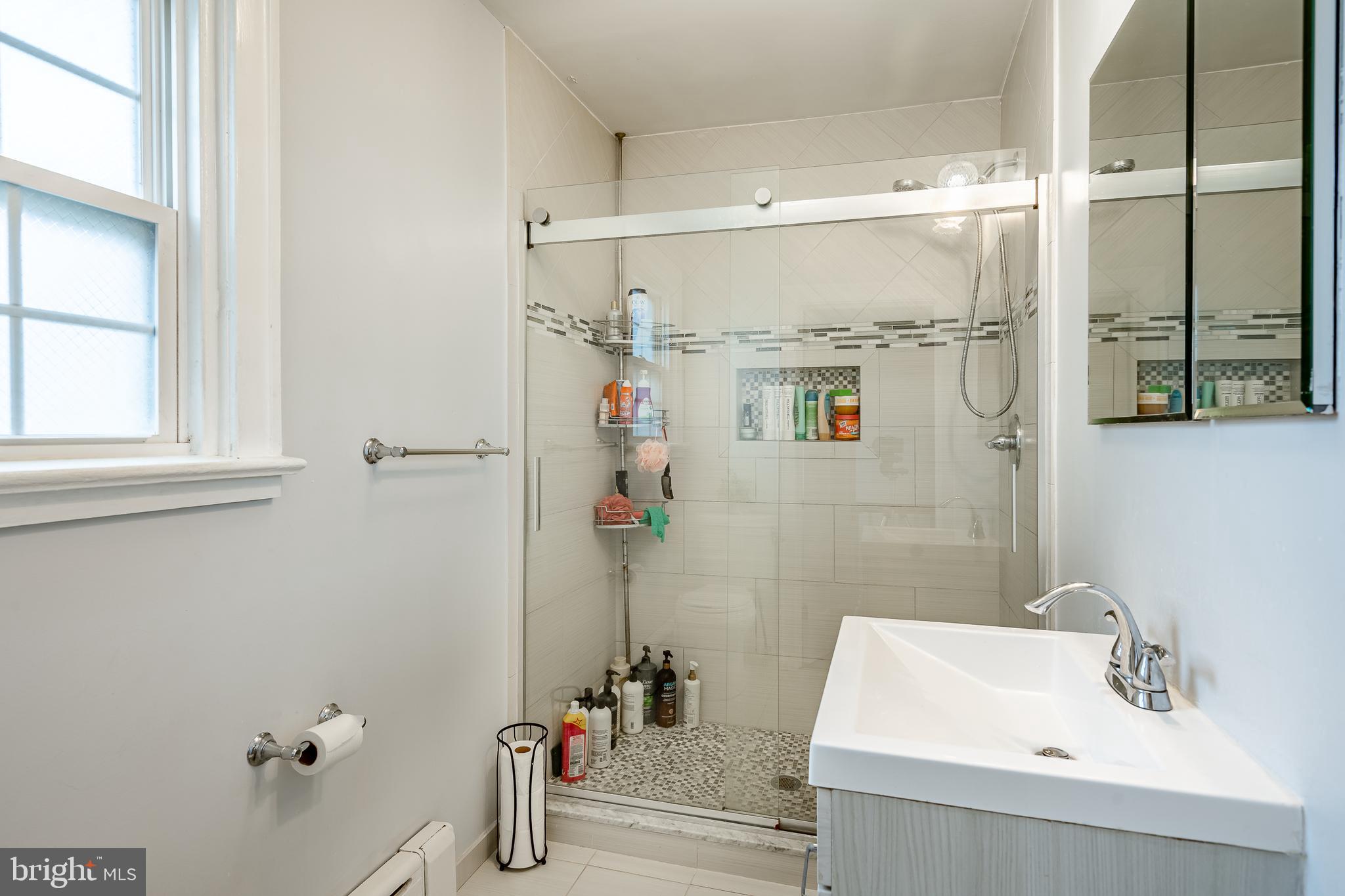 4018 Primrose Road Philadelphia, PA 19114 - Photo 31 of 51