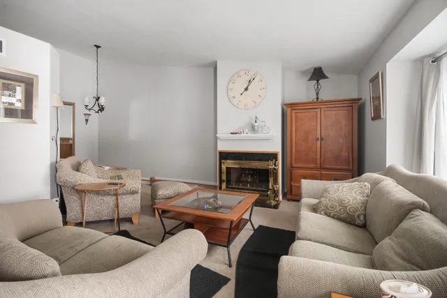 $199,900 | 1921 Vine Way Drive, Unit 35, Canton, MI 48188