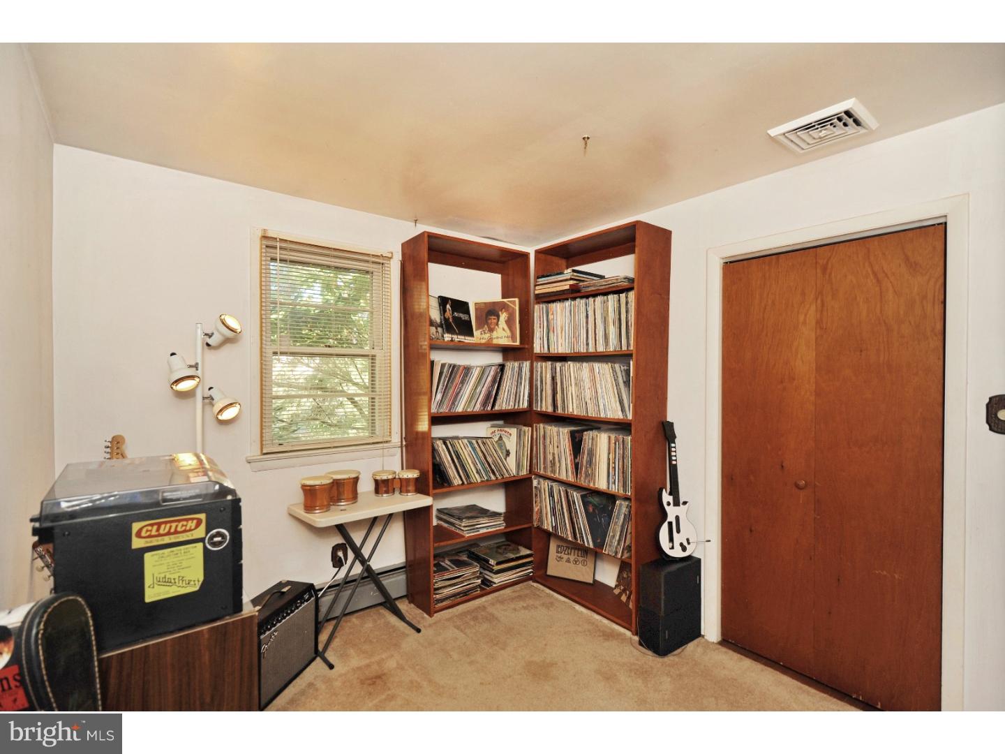 322 Freed Road Harleysville, PA 19438 - Photo 15 of 24 Office / Study