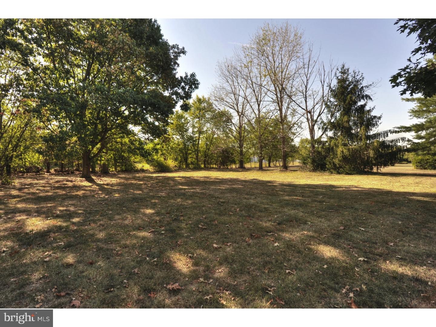 322 Freed Road Harleysville, PA 19438 - Photo 23 of 24 View in Back