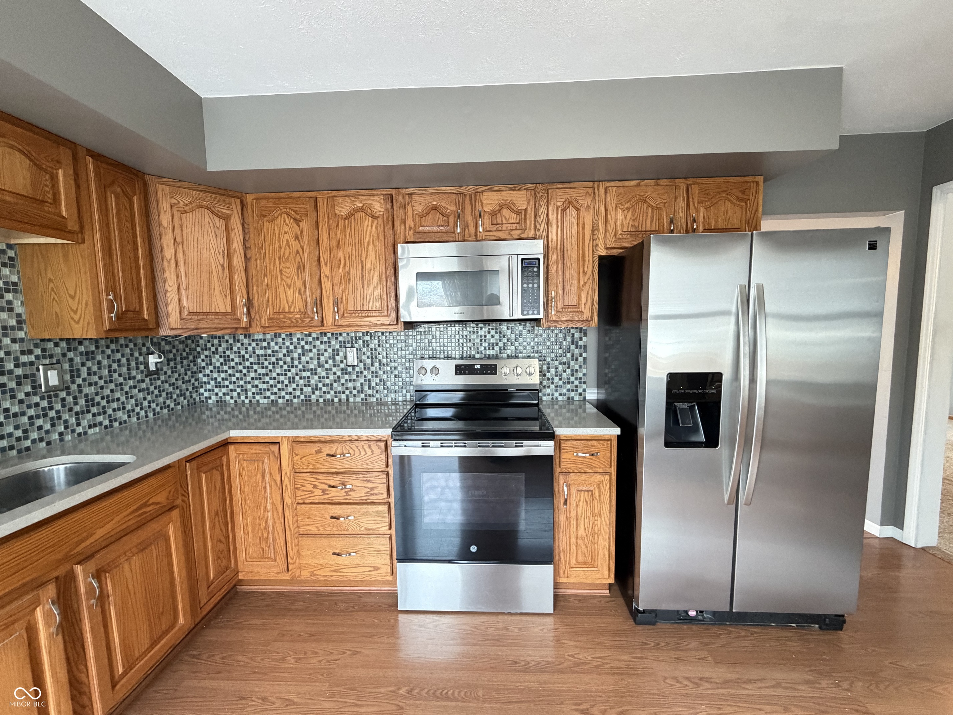 911 Sunset Drive Covington, IN 47932 - Photo 4 of 16