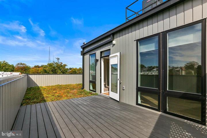 5230 Georgia Avenue Northwest, Unit 402 Washington, DC 20011 - Photo 12 of 66