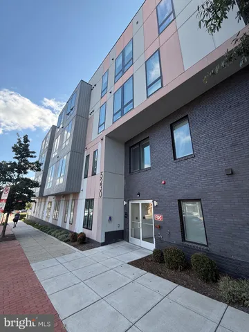 $3,500 | 5230 Georgia Avenue Northwest, Unit 402, Washington, DC 20011