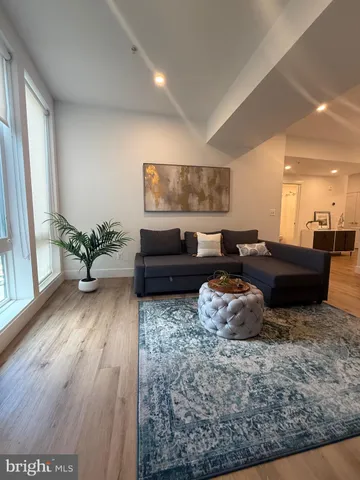 $3,500 | 5230 Georgia Avenue Northwest, Unit 402, Washington, DC 20011