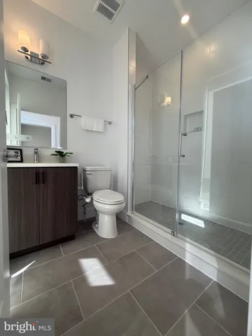 $3,500 | 5230 Georgia Avenue Northwest, Unit 402, Washington, DC 20011