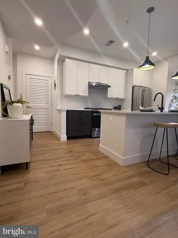 $3,500 | 5230 Georgia Avenue Northwest, Unit 402, Washington, DC 20011