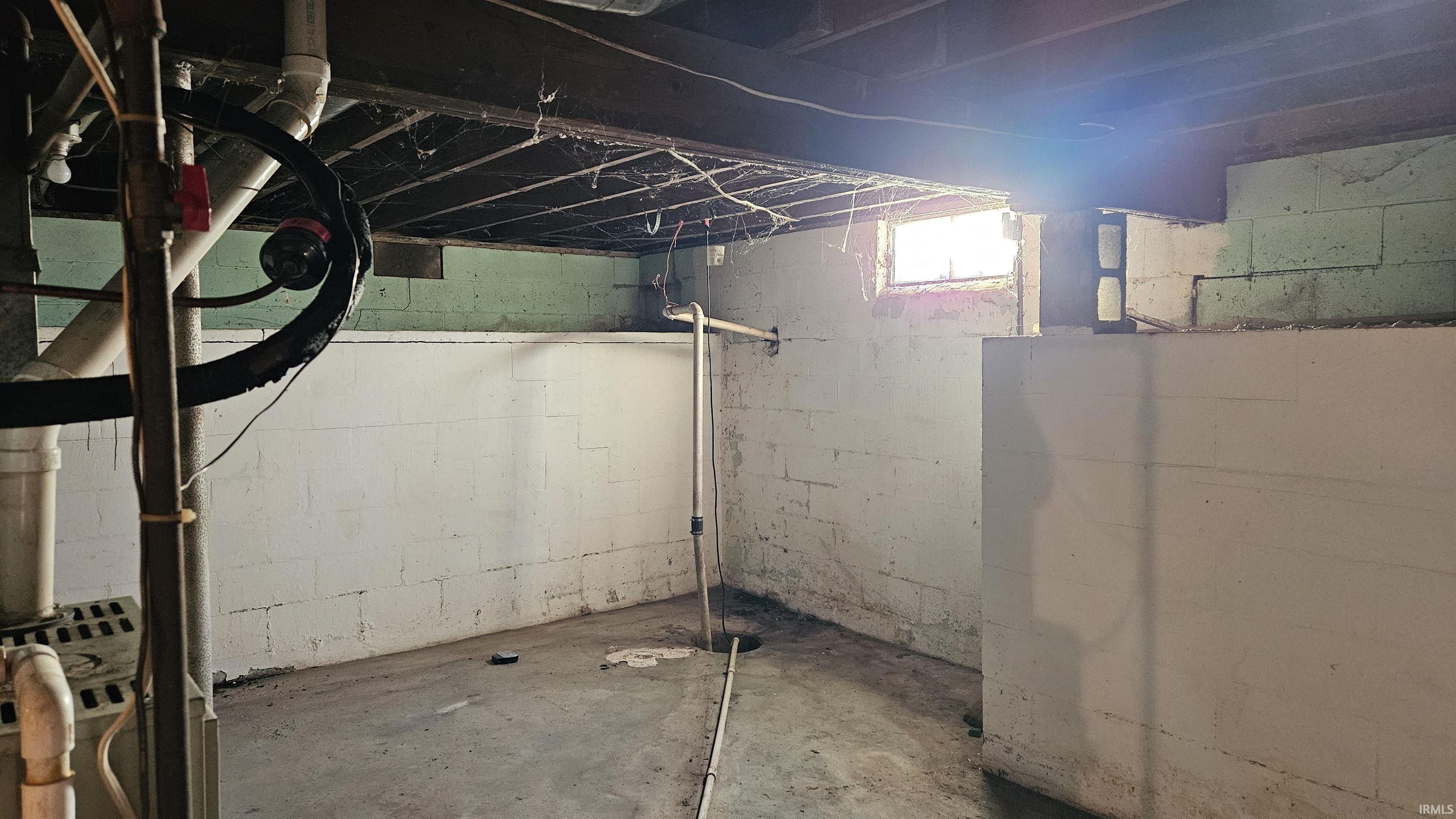 2112 North Indiana Avenue Auburn, IN 46706 - Photo 15 of 22