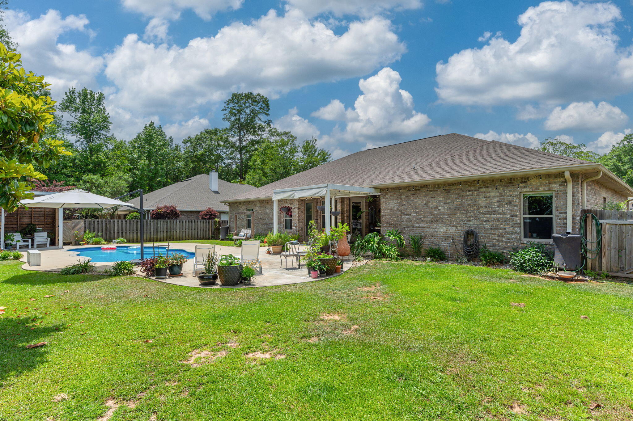 5952 Wind Trace Road Crestview, FL 32536 - Photo 13 of 69 54-web-or-mls-5952 Wind Trace Rd Exterio