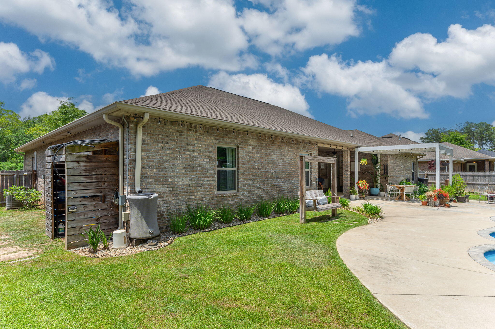 5952 Wind Trace Road Crestview, FL 32536 - Photo 15 of 69 50-web-or-mls-5952 Wind Trace Rd Exterio