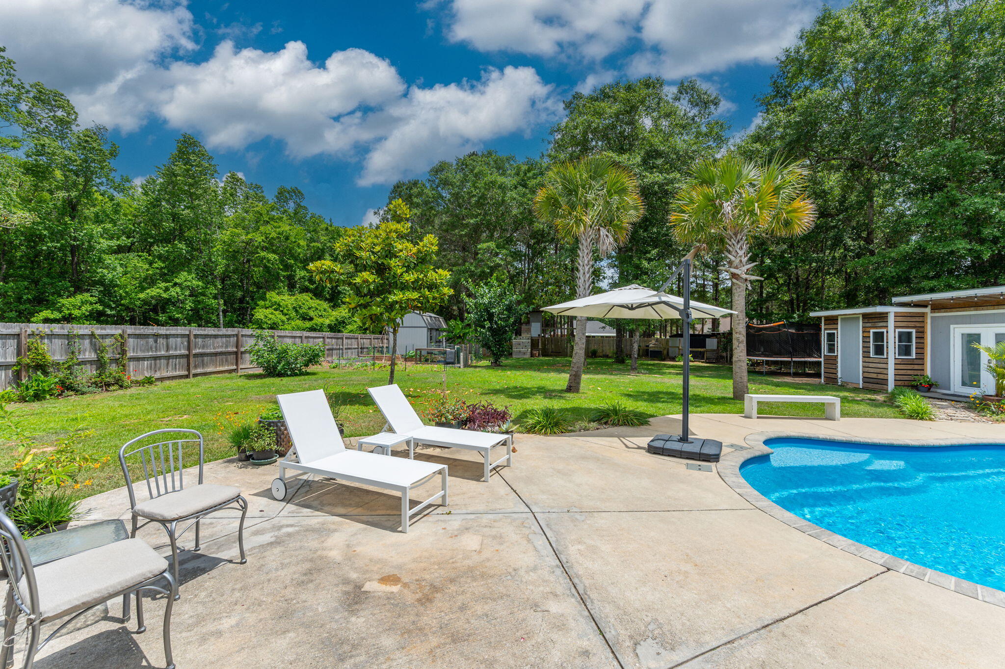 5952 Wind Trace Road Crestview, FL 32536 - Photo 18 of 69 49-web-or-mls-5952 Wind Trace Rd Exterio