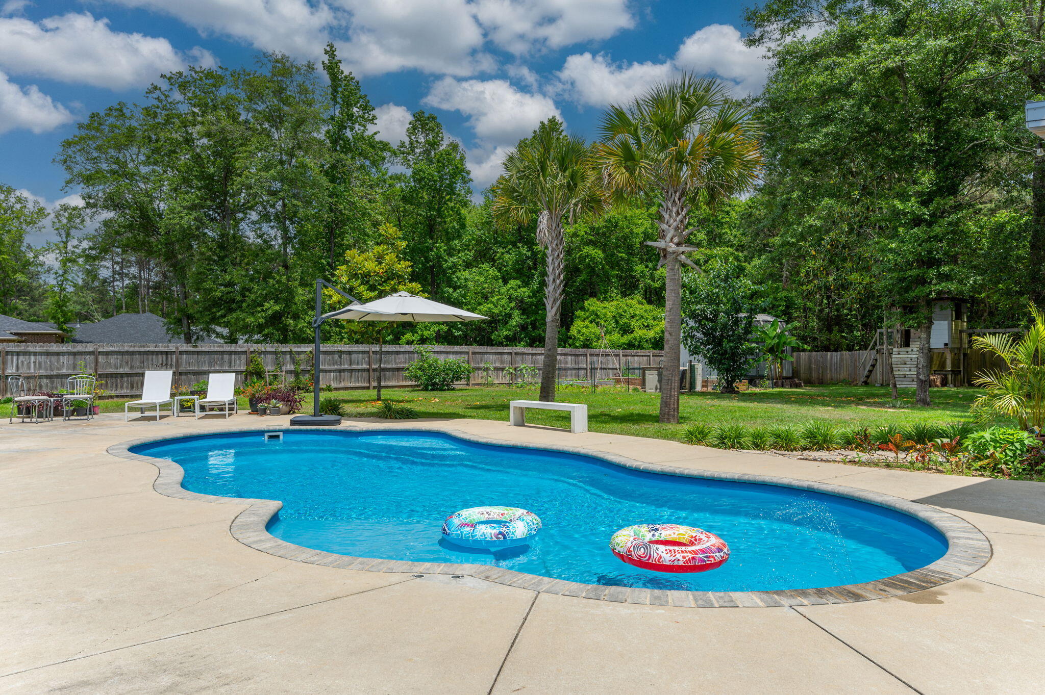 5952 Wind Trace Road Crestview, FL 32536 - Photo 3 of 69 51-web-or-mls-5952 Wind Trace Rd Exterio