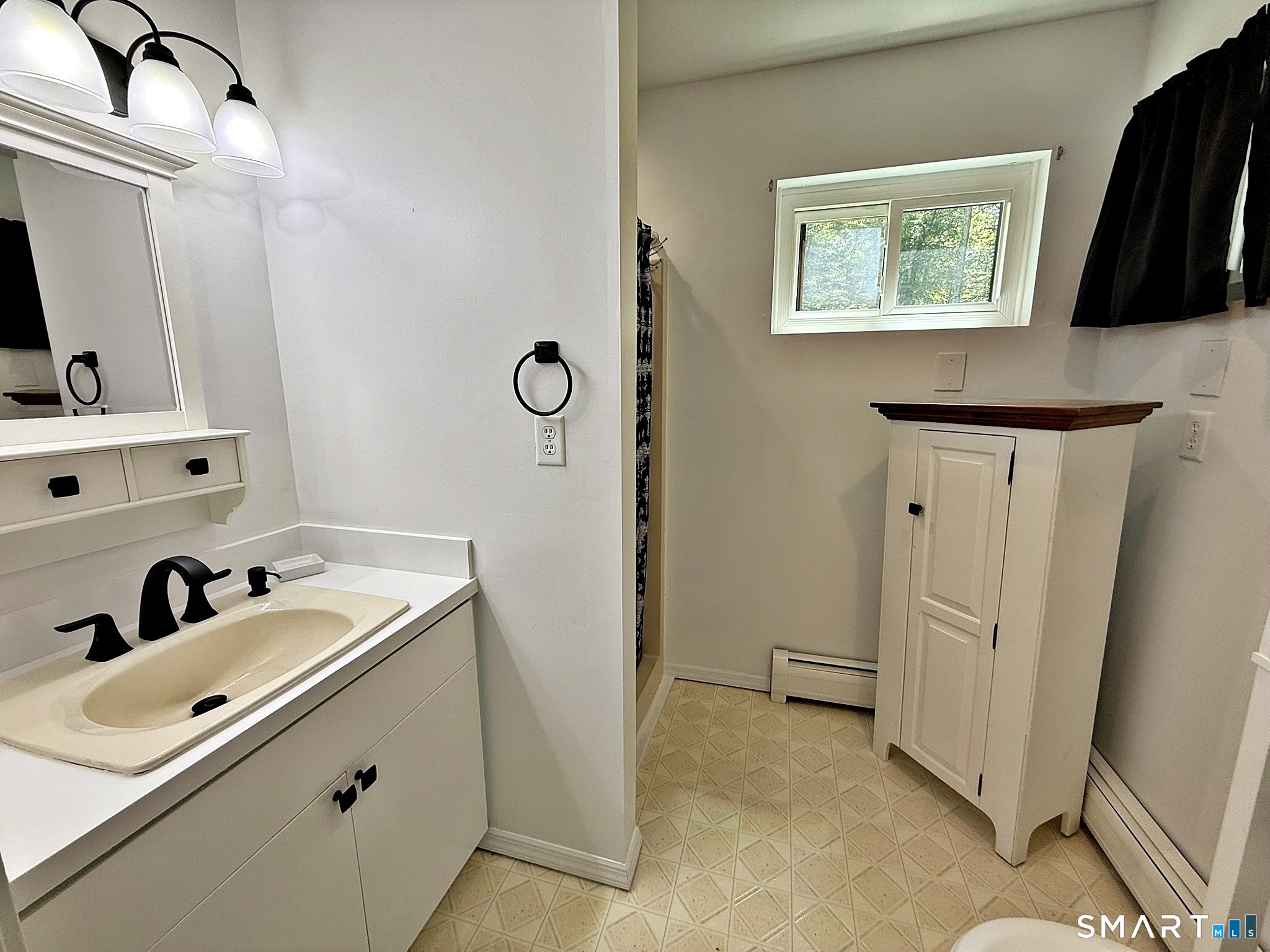 93 Pisgah Road Oxford, CT 06478 - Photo 12 of 24 Gallery Image 12