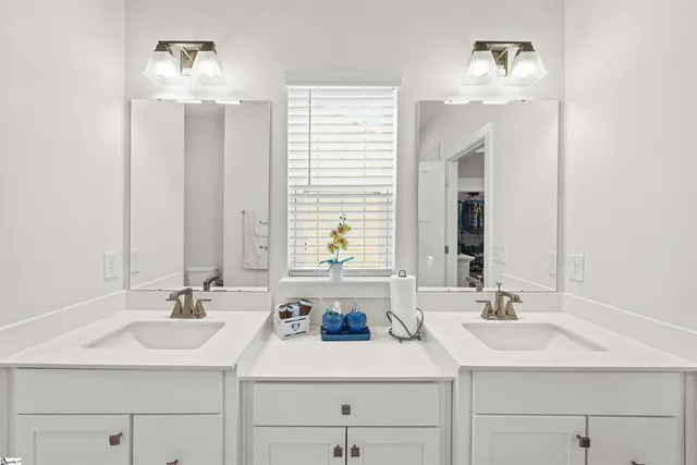 $399,900 | 1672 Jessamine Drive, Woodruff, SC 29388