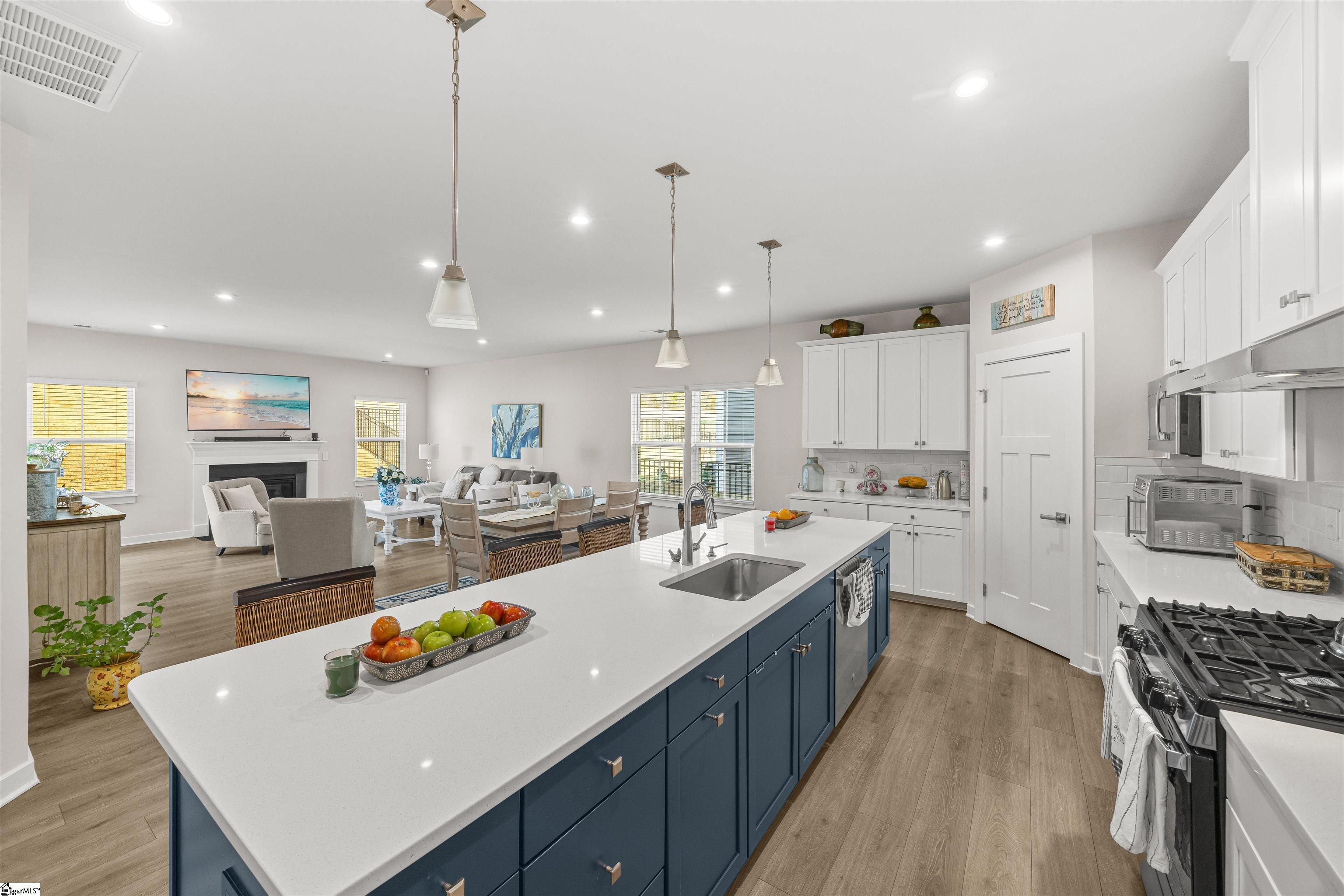 1672 Jessamine Drive Woodruff, SC 29388 - Photo 4 of 44