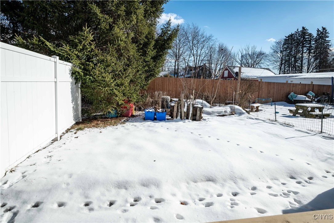 316 North Jay Street Rome, NY 13440 - Photo 9 of 44