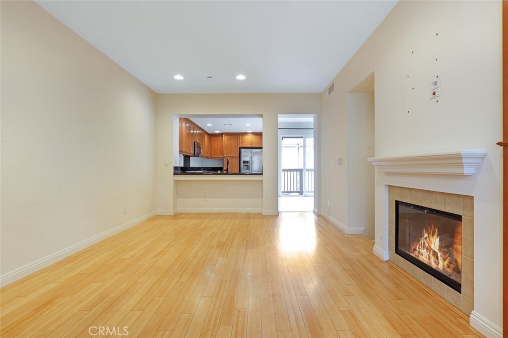 20 Paseo Del Rey San Clemente, CA 92673 - Photo 3 of 22 Natural Bamboo Flooring