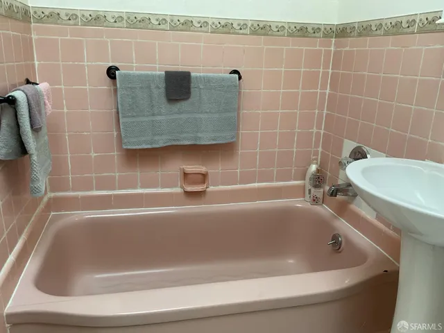 $980,000 | 45th Avenue, San Francisco, CA 94116