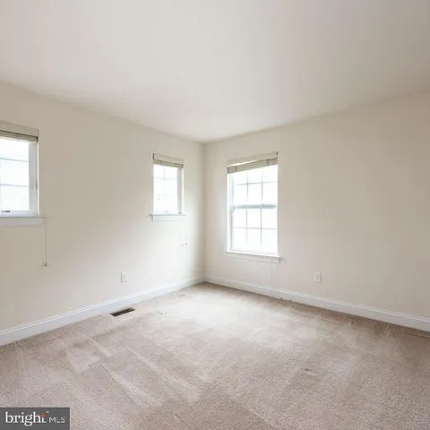 $3,500 | 285 Deepdale Drive, Kennett Square, PA 19348