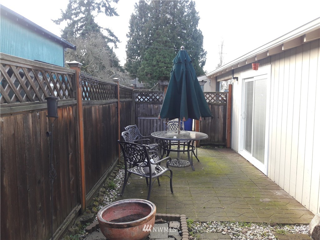 1106 North 28th Place Renton, WA 98056 - Photo 13 of 15 Gallery Image 13