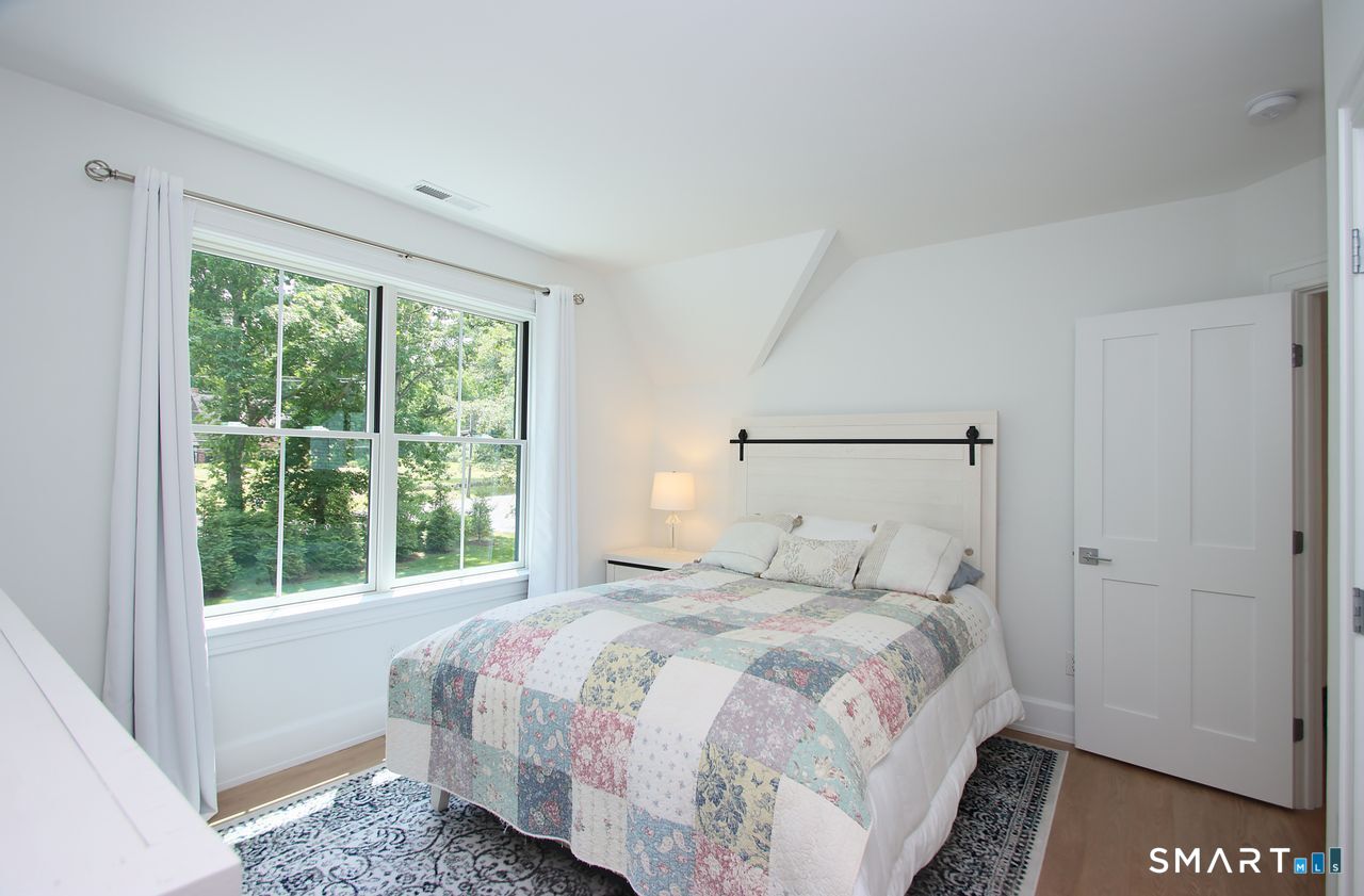773 West Avon Road Avon, CT 06001 - Photo 27 of 40