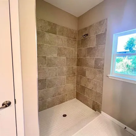 $1,800 | 1335 West Walnut Street, Lakeland, FL 33815