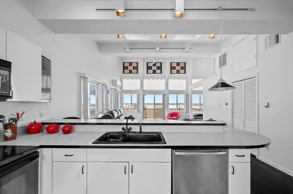 $2,200,000 | 465 Atlantic Avenue, Wells, ME 04090
