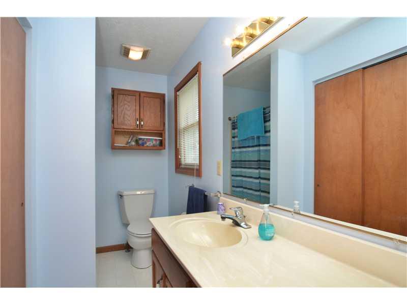3328 Ridge Road Aliquippa, PA 15001 - Photo 14 of 25 Master Bath/Spa.